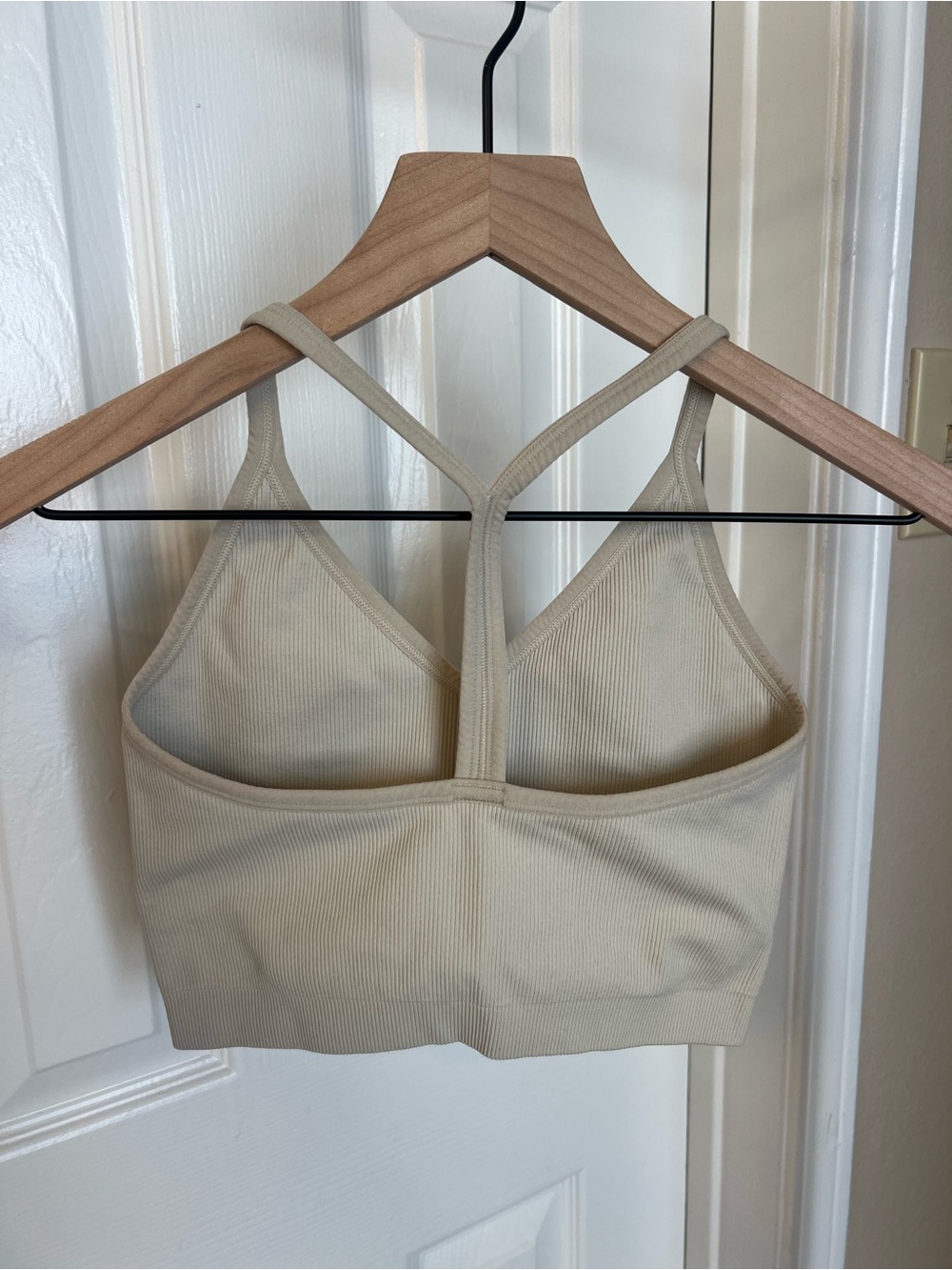SET Active Ribbed V-Neck Bralette in Light Beige - Picture 3 of 5